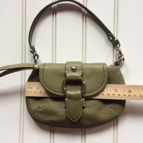 Banana Republic Green Leather Handbag /Wristlet - Picture 7 of 13